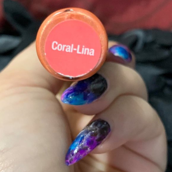 Limited Edition Coral-Lina LipSense (new) - Picture 2 of 2